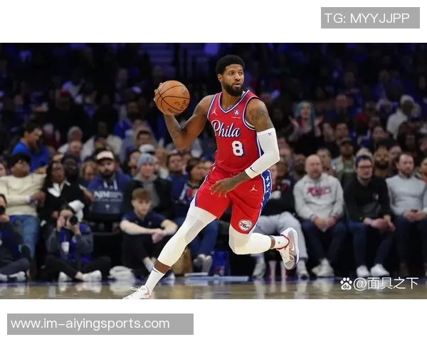 布克表现不佳19投仅6中仍砍24分9板9助却伴随4次失误令人担忧