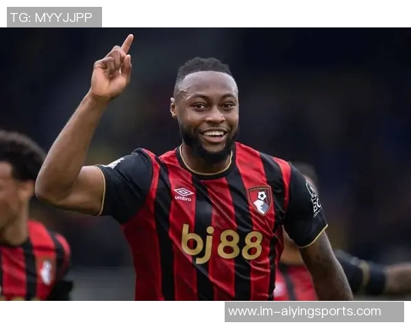 曼城与樱桃俱乐部洽谈塞梅尼奥转会事宜解约金高达6500万